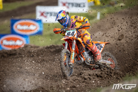 Jeffrey Herlings si při tréninku zlomil klíční kost
