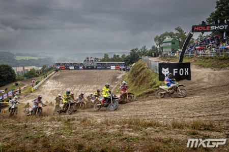 Simon Laengenfelder vyhrál 1. jízdu FIM MX2 v Lokti nad Ohří
