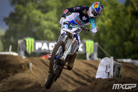 Kay De Wolf triumfálním vítězem FIM MX2 Flander 2025