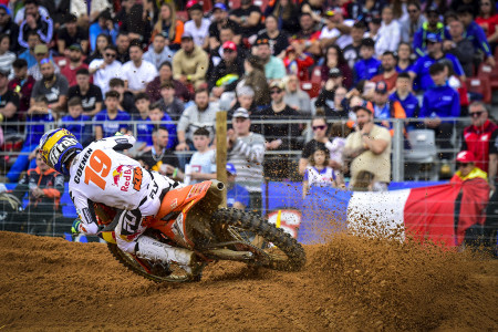 Online: Výsledky a live timing MXGP Andalusie 2026 (neděle)