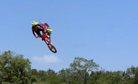 Antonio Cairoli bude letos v létě závodit ve třech podnicích US Pro Motocross.