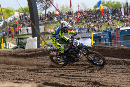 Tisková zpráva: Monster Energy Yamaha Factory (MXGP a MX2) míří po delší odmlce k závodění v FIM mistrovství světa. O víkendu se představí v MXGP Francie v Lacapelle-Marival