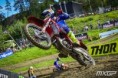 Simon Laengenfelder ovládl před Liamem Evertsem 1. jízdu FIM MX2 Švédska 2023