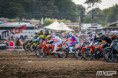 Guillem Farres vítězí v 1. jízdě MX2 ve Foxhills! Julius Mikula šestý!