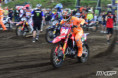 Jeffrey Herlings ovládl kvalifikační závod FIM MXGP Nizozemska. Druhý byl po pádu v první zatáčce de Wolf. Dominanci Holanďanů potvrdil čtvrtý Glenn Coldenhoff
